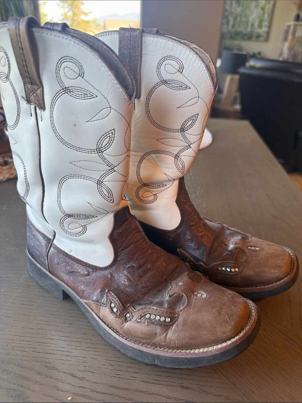 Roper Brown and White Studded Western Heeled Boots